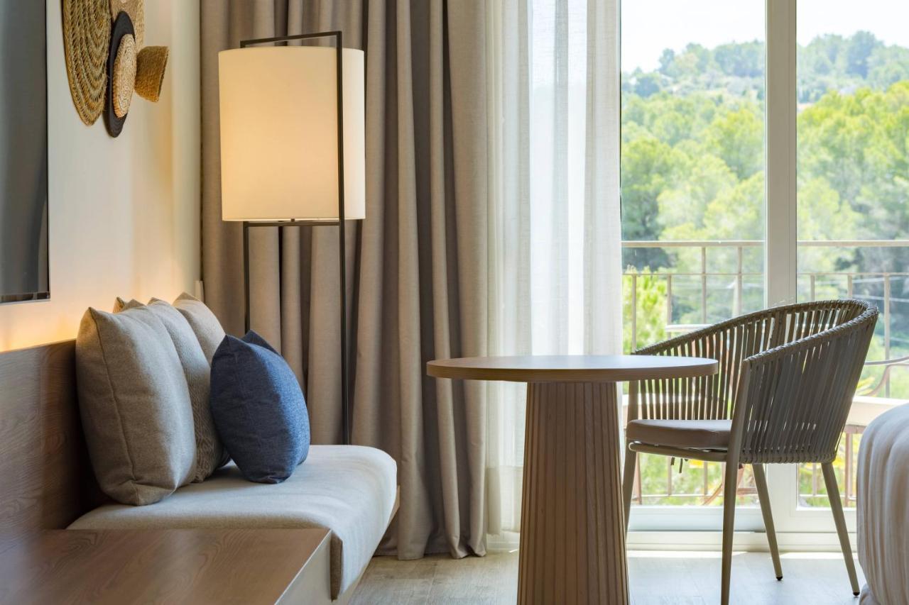 Denia Marriott La Sella Golf Resort & Spa Exterior photo Deluxe Room