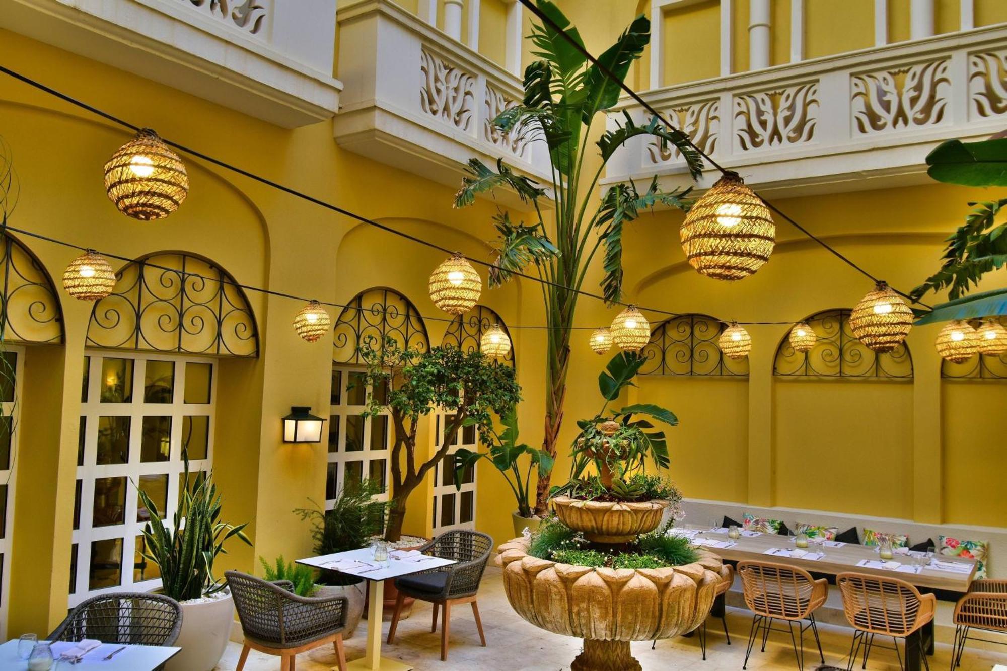 Denia Marriott La Sella Golf Resort & Spa Exterior photo The interior of the restaurant