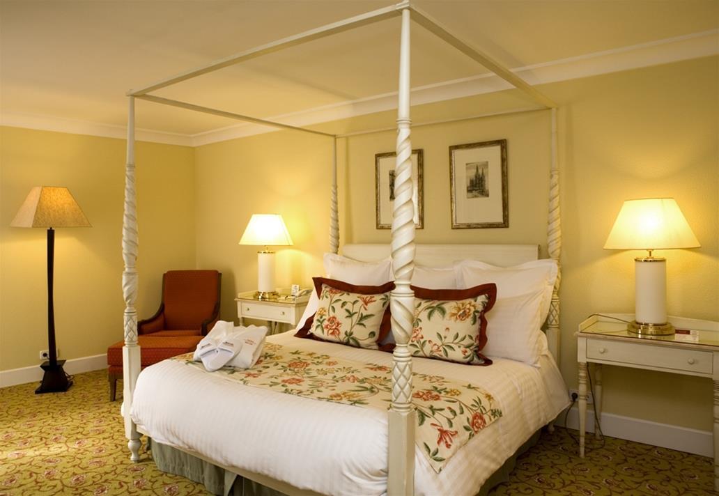 Denia Marriott La Sella Golf Resort & Spa Room photo A bedroom at the hotel